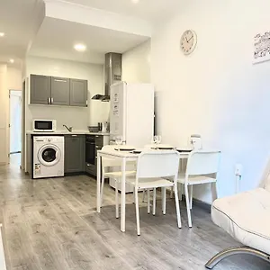 https://charm-sagrada-familia.catalonia-hotels.com